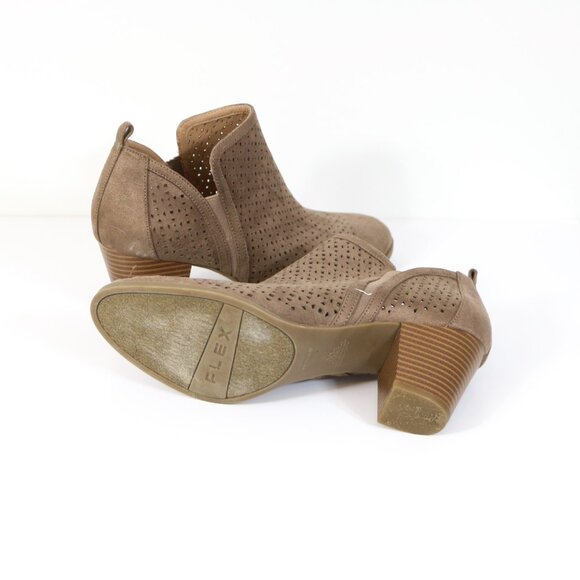 *Life Stride Velocity Jillian Tan Ankle Boots - Picture 6 of 6